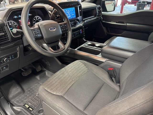 Used 2022 Ford F150 XL w/ STX Appearance Package RWD image 18