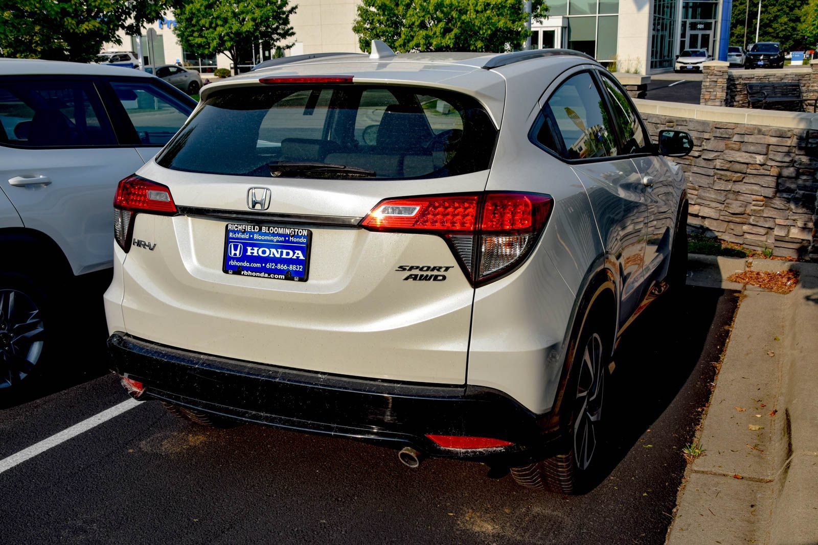 Used 2019 Honda HR-V Sport image 16