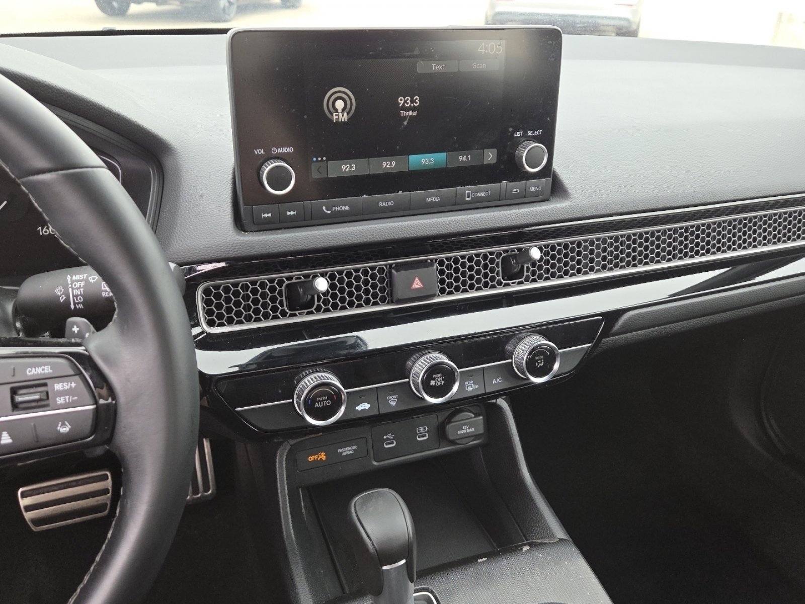 Used 2025 Honda Civic Sport image 28