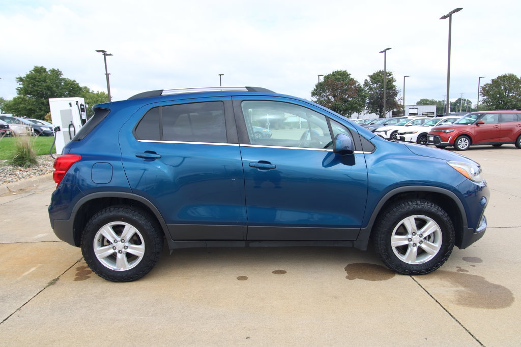 Used 2019 Chevrolet Trax LT AWD/4WD image 4