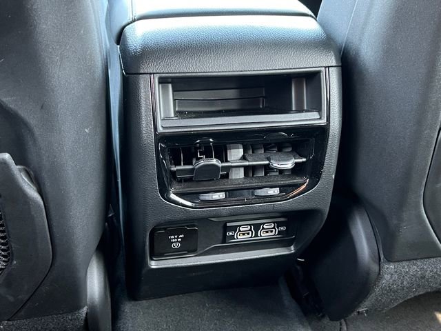 Used 2024 Jeep Grand Cherokee Altitude image 33