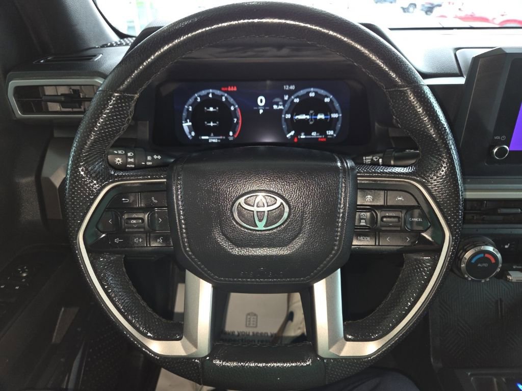 Used 2024 Toyota Tacoma TRD Sport image 16