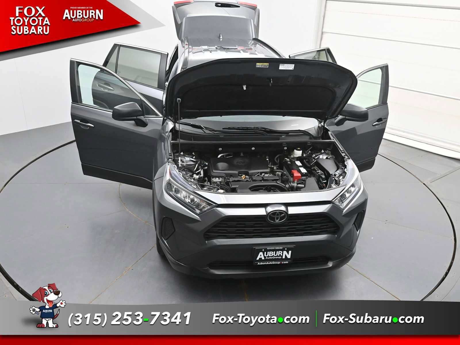 Used 2021 Toyota RAV4 LE AWD/4WD image 44