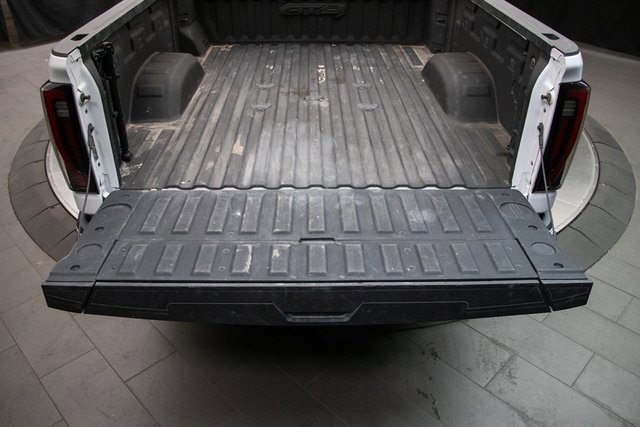 Used 2024 GMC Sierra 3500 AT4 w/ AT4 Premium Plus Package image 16