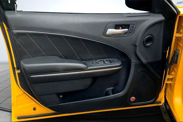 Used 2017 Dodge Charger R/T Scat Pack w/ Dynamics Package image 22