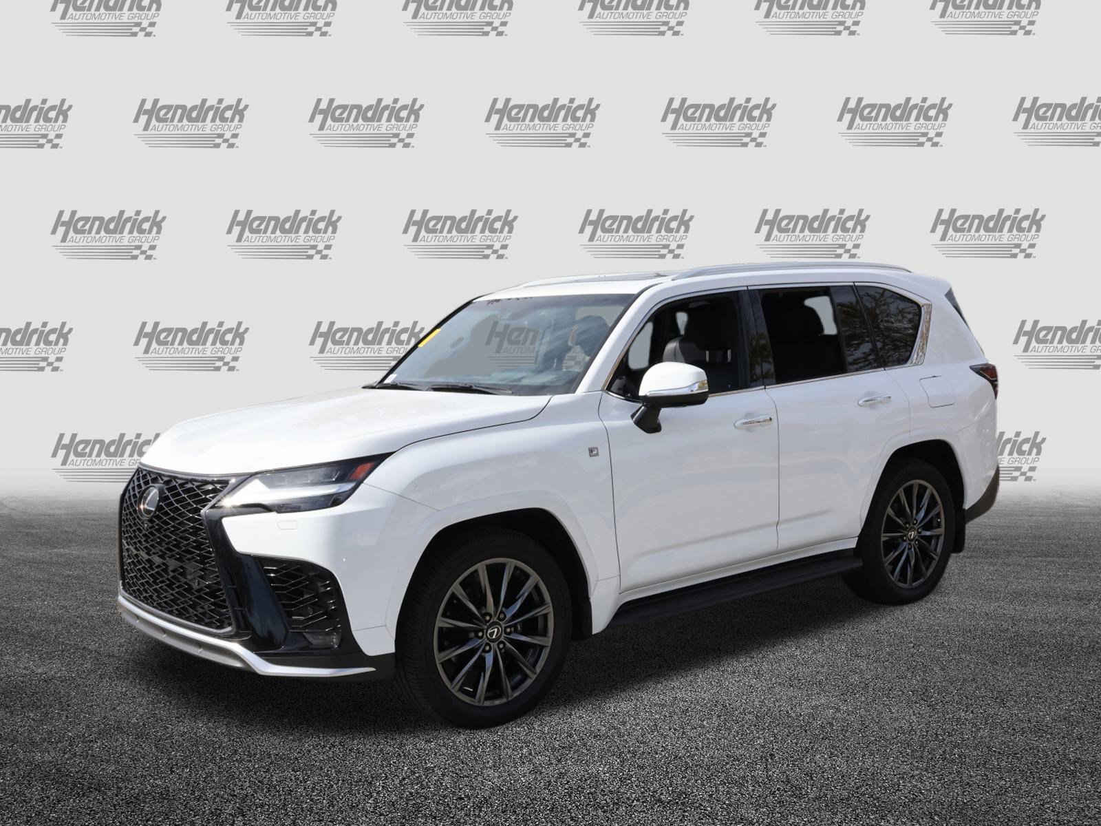Used 2023 Lexus LX 600 F Sport image 5