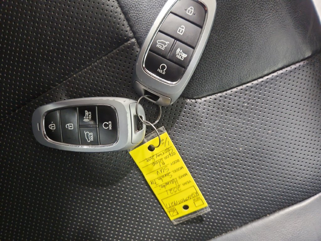 Used 2021 Hyundai Santa Fe SEL w/ Convenience + Premium Package AWD/4WD image 29