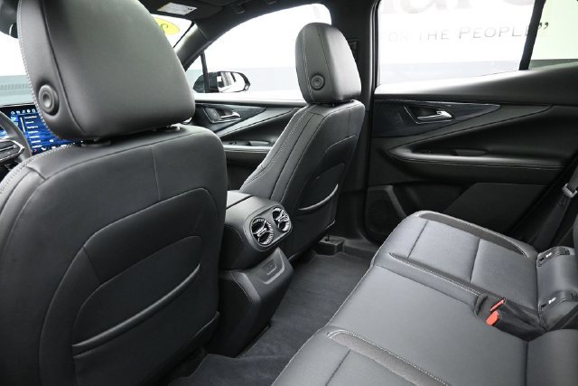 Used 2024 Chevrolet Blazer EV LT AWD/4WD image 24