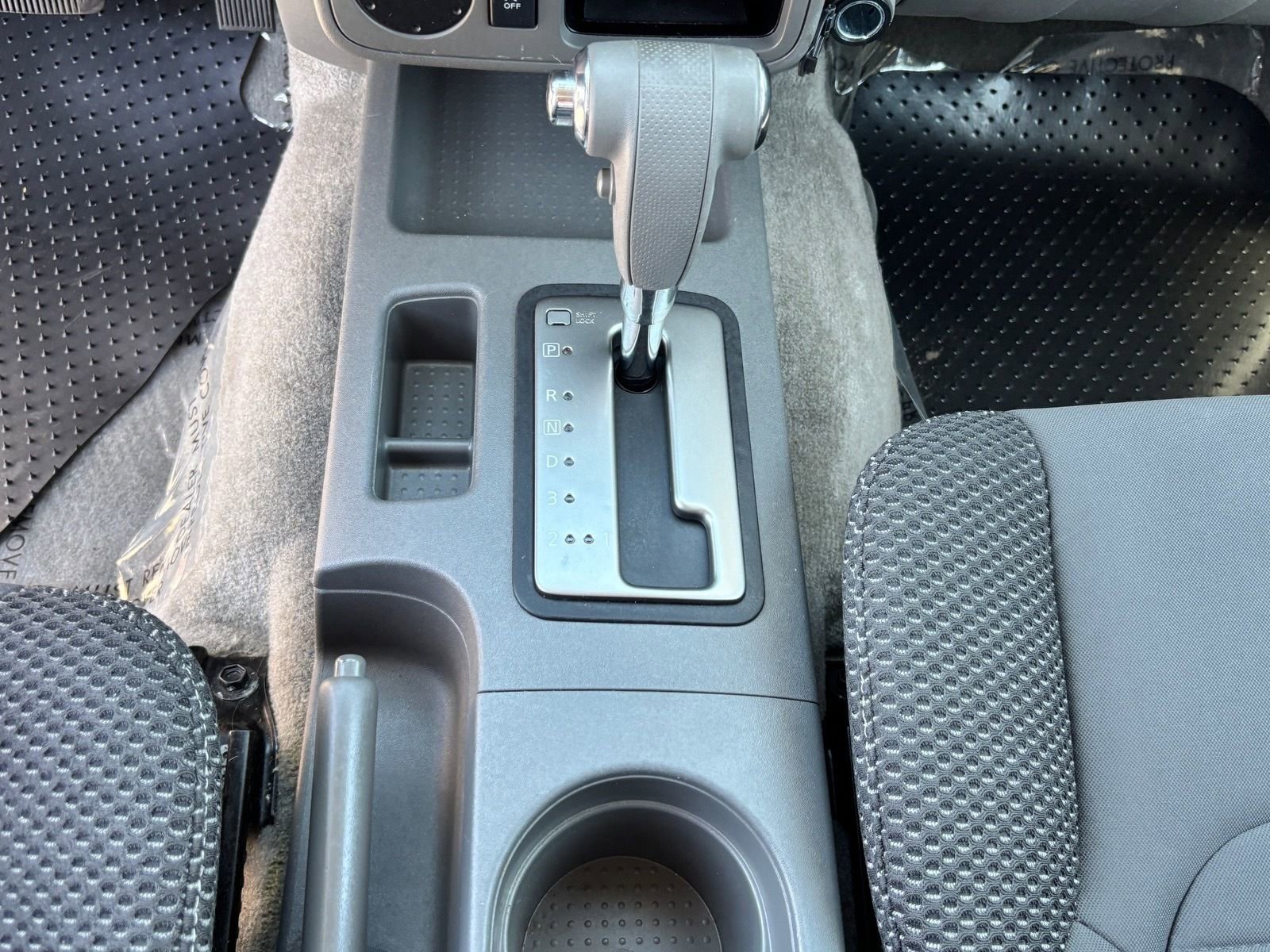 Used 2018 Nissan Frontier Desert Runner RWD image 27