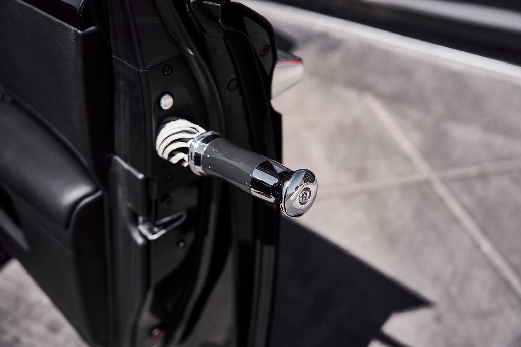 Used 2014 Rolls-Royce Ghost RWD image 24