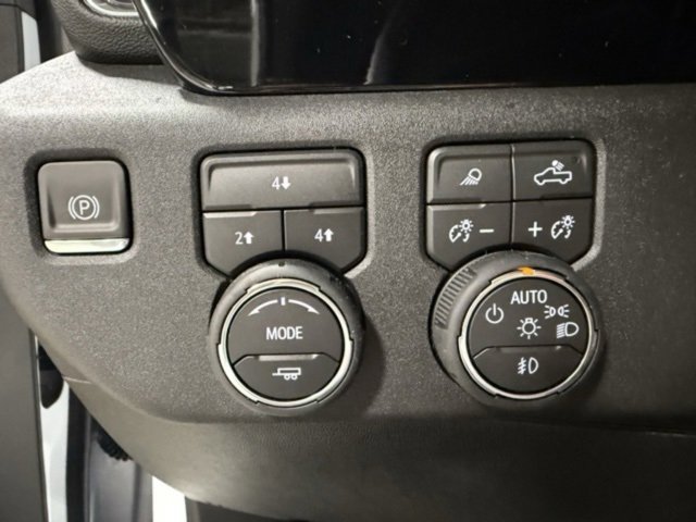New 2026 Chevrolet Silverado 2500 LT w/ All Star Edition image 13