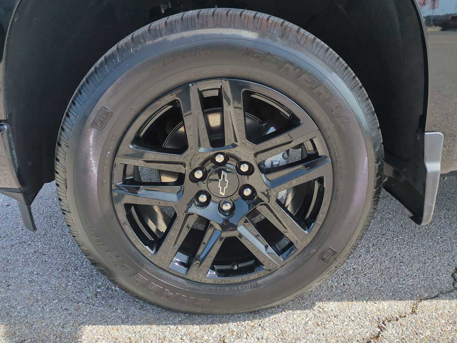 Used 2026 Chevrolet Silverado 1500 Custom image 32