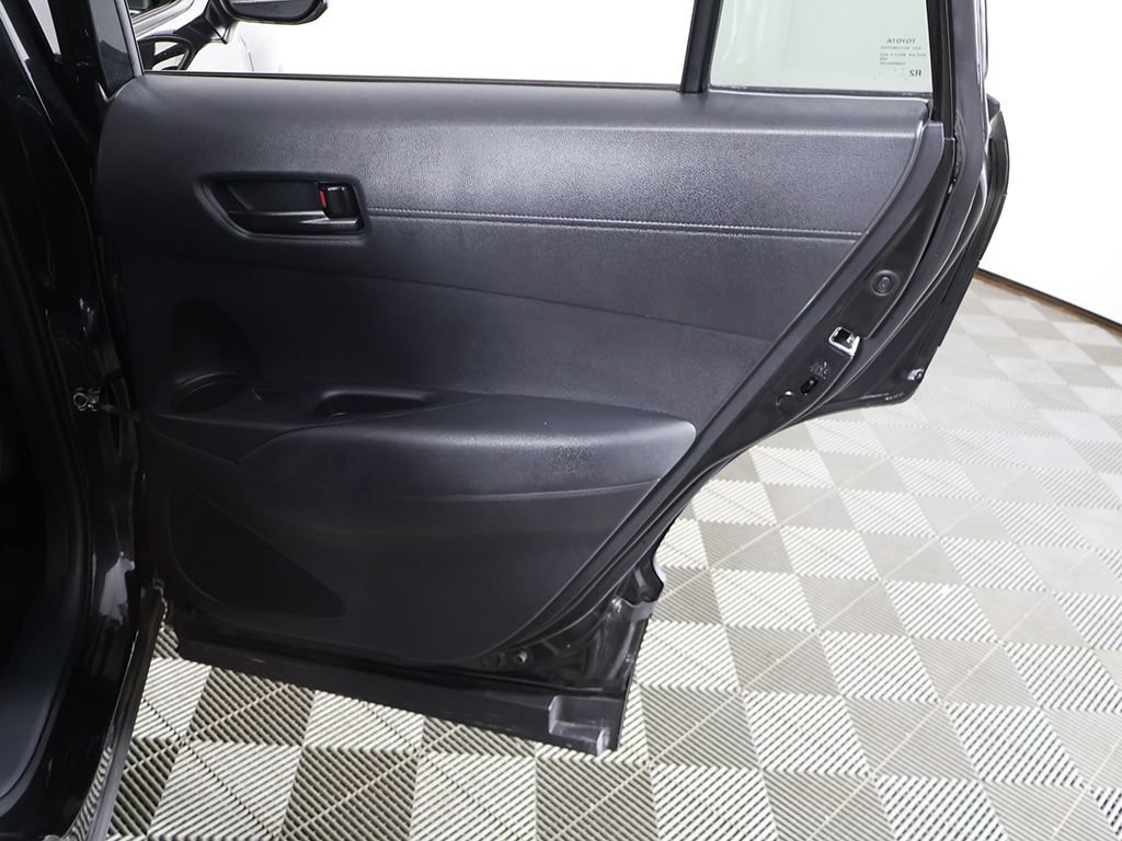 Used 2023 Toyota Corolla Cross LE FWD image 23