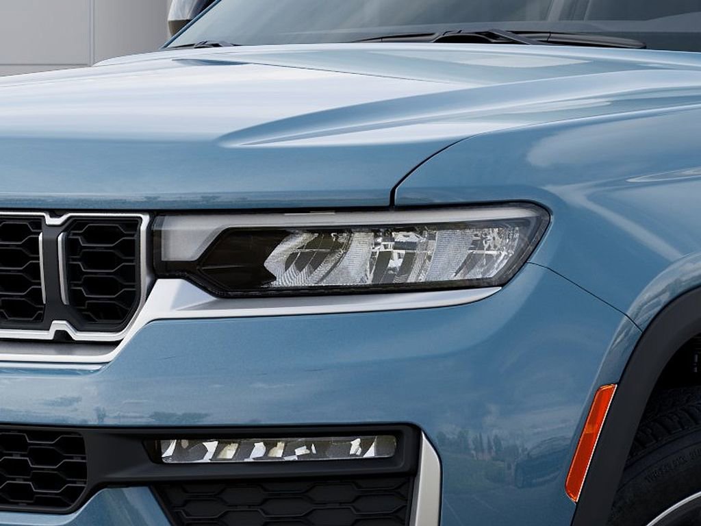 New 2026 Jeep Grand Cherokee Limited AWD/4WD image 10