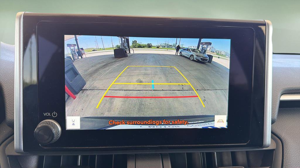 Used 2025 Toyota RAV4 XLE image 21