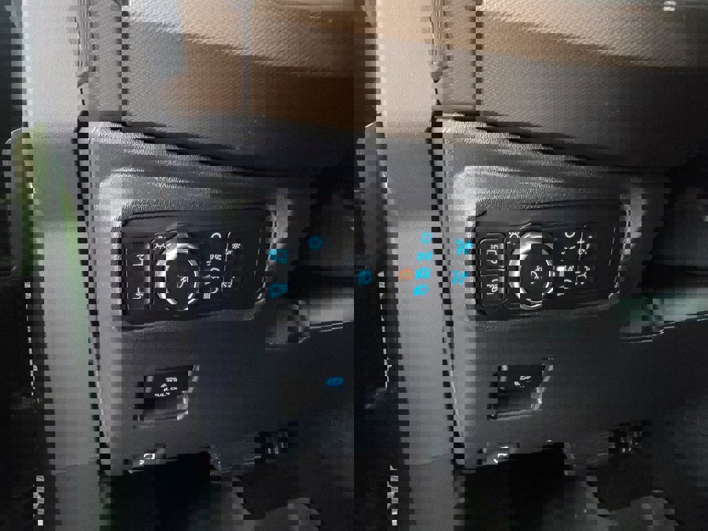 Used 2022 Ford Bronco Outer Banks image 19