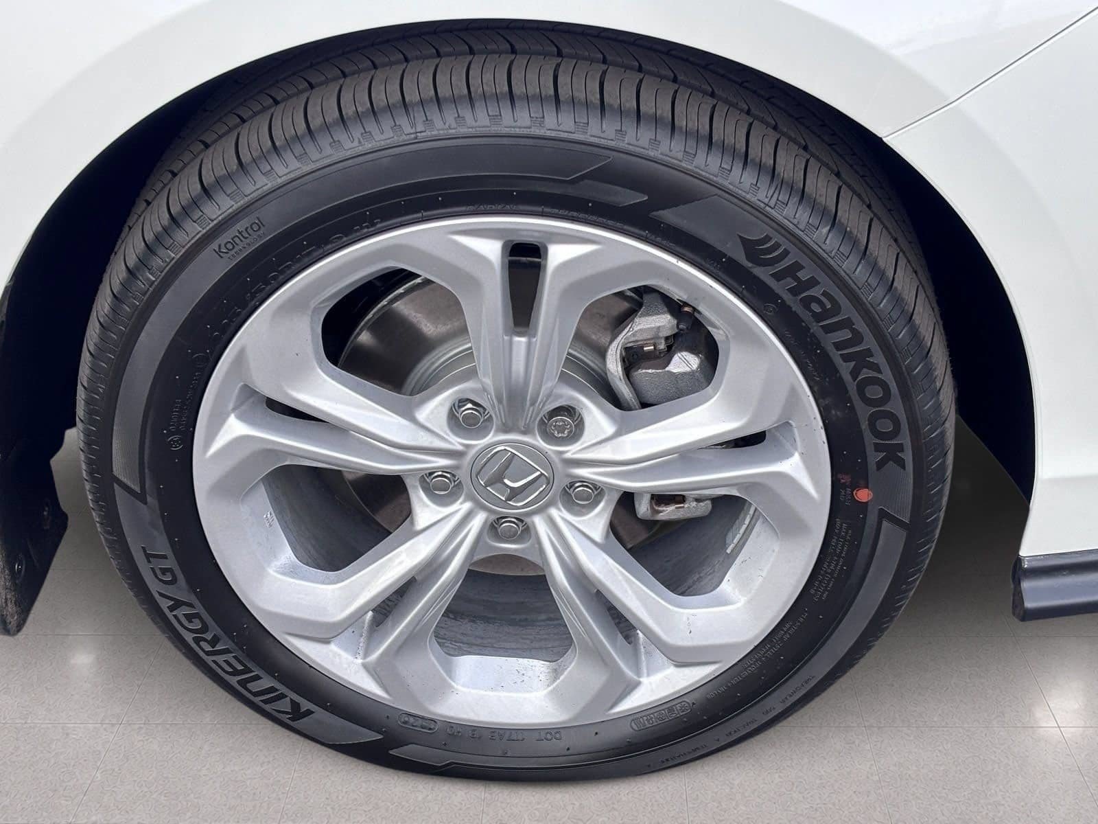 New 2026 Honda Accord LX image 10