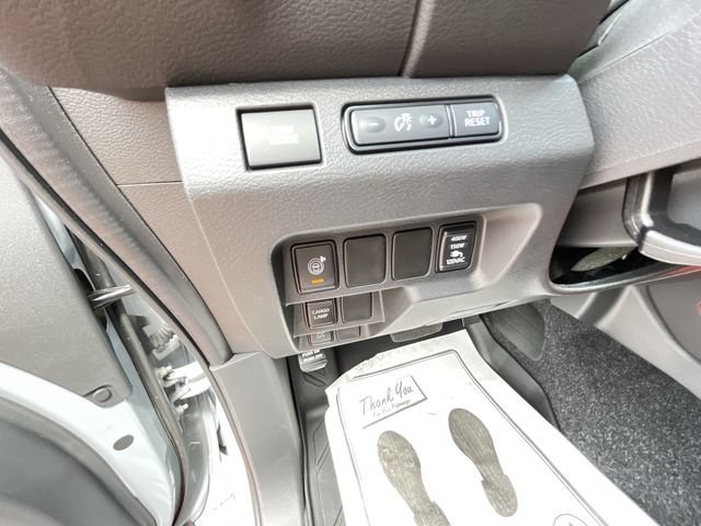 Used 2026 Nissan Frontier Pro-X w/ Pro-X Convenience Package RWD image 11