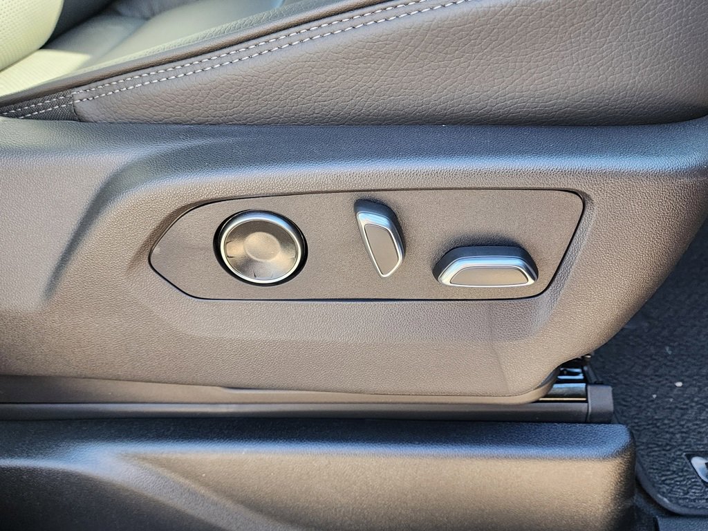 New 2026 GMC Yukon Denali image 44