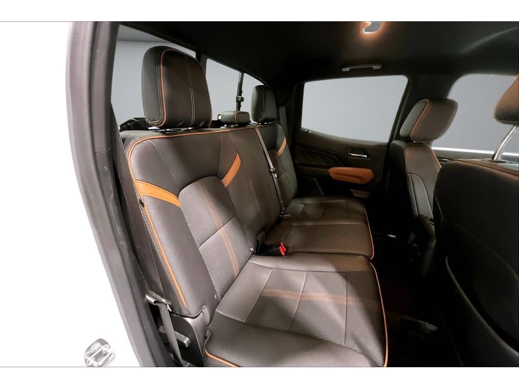 Used 2023 GMC Canyon AT4 w/ Canyon Safety Plus Package AWD/4WD image 28