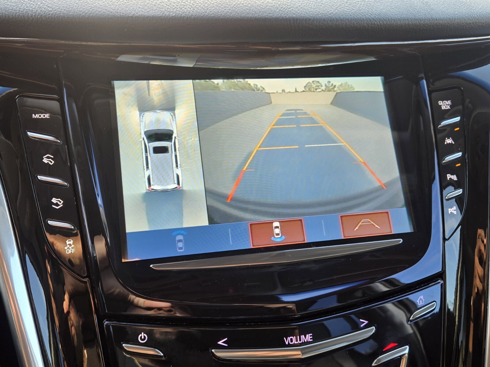 Used 2020 Cadillac Escalade Luxury image 21