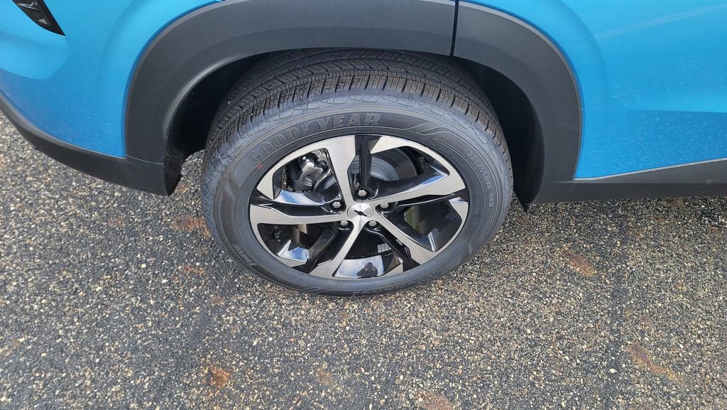 New 2026 Chevrolet Trax RS image 13