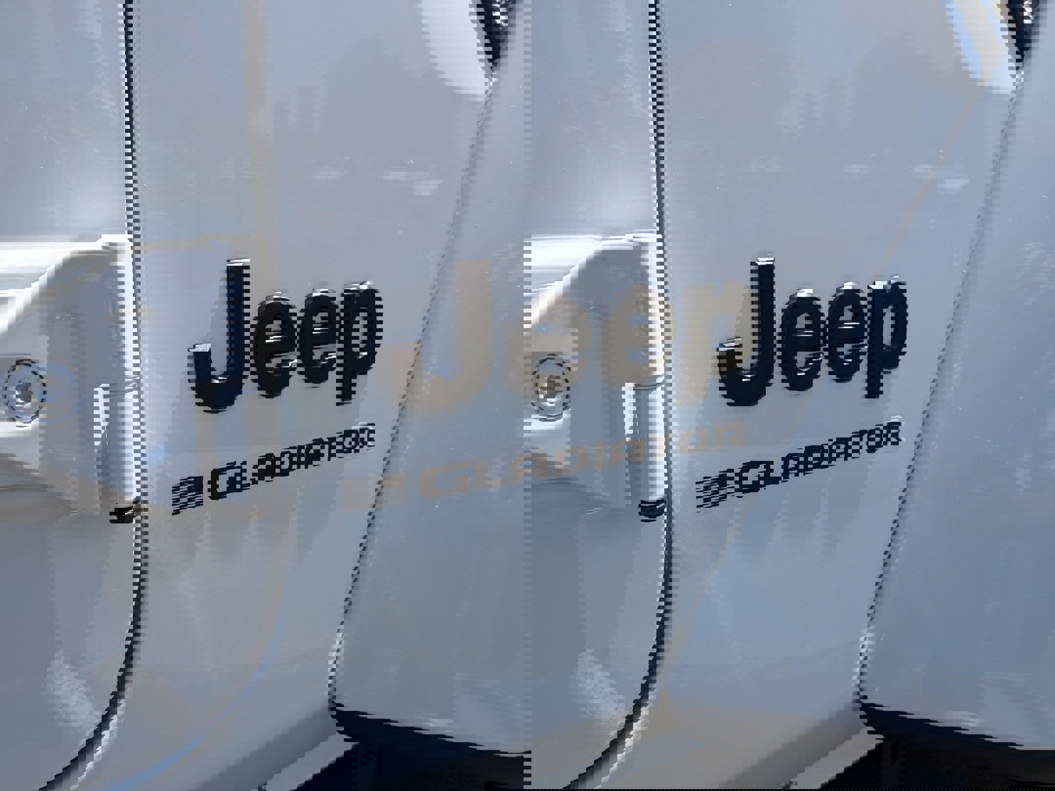 New 2025 Jeep Gladiator Sport image 32