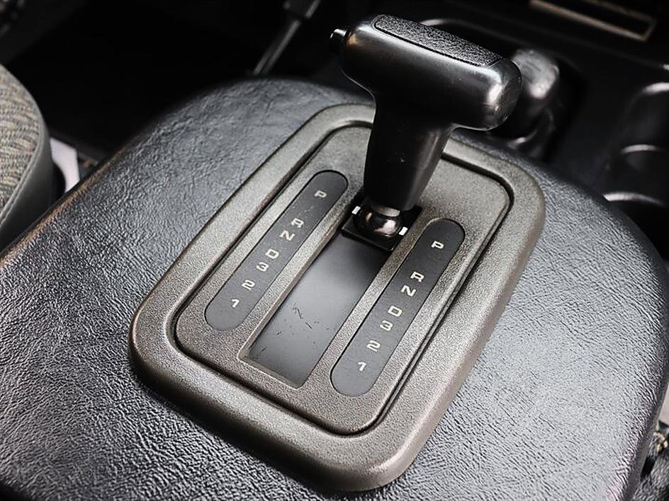 Used 1997 Land Rover Defender 90 AWD/4WD image 47