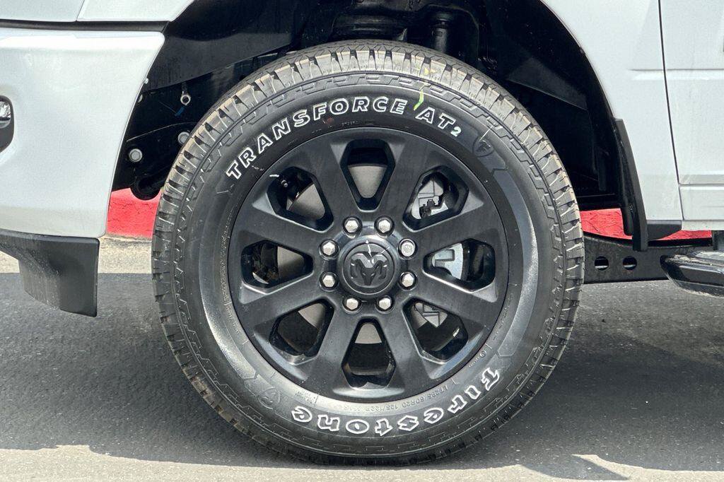 New 2026 RAM 2500 Big Horn AWD/4WD image 24