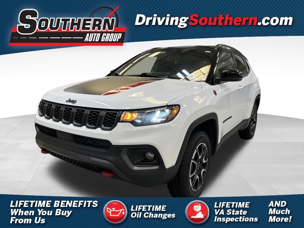 Used 2025 Jeep Compass Trailhawk AWD/4WD 360° Tour