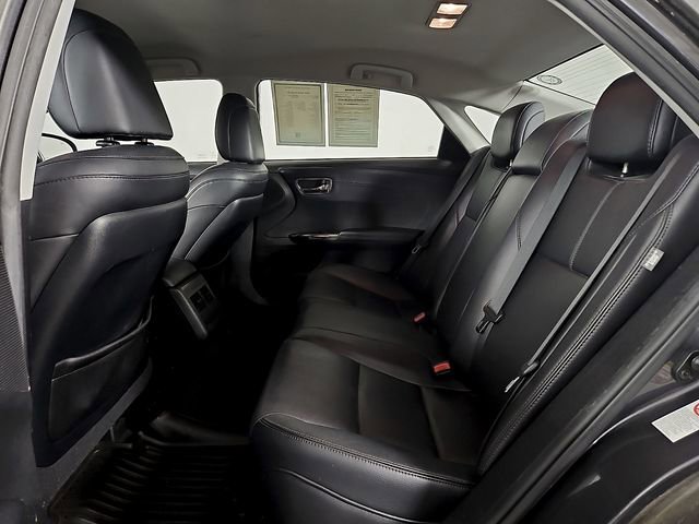 Used 2016 Toyota Avalon XLE image 10