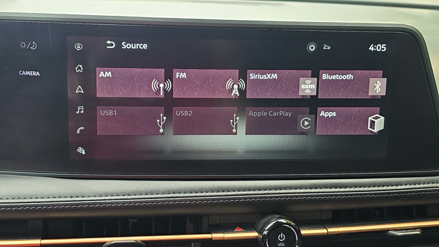 Used 2025 Nissan Ariya AWD image 39