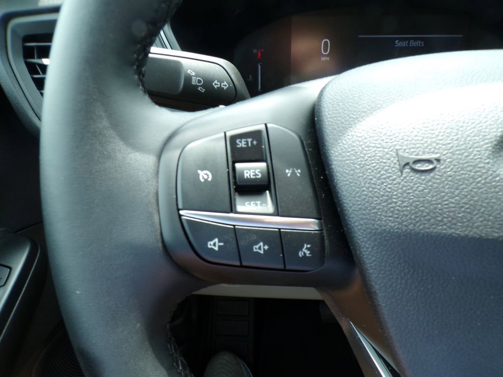 Used 2024 Ford Escape Active image 18