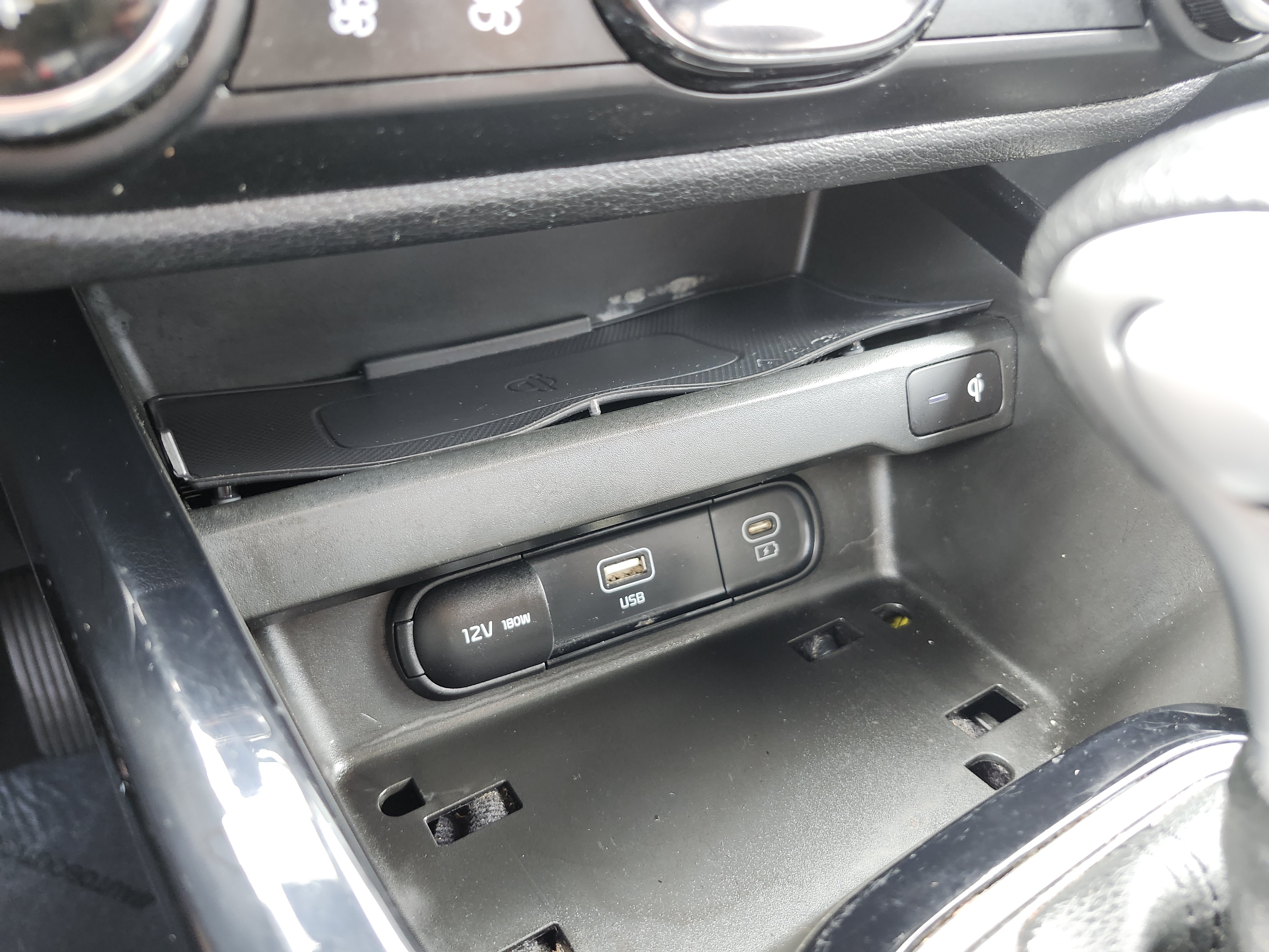Used 2023 Kia Soul S FWD image 8