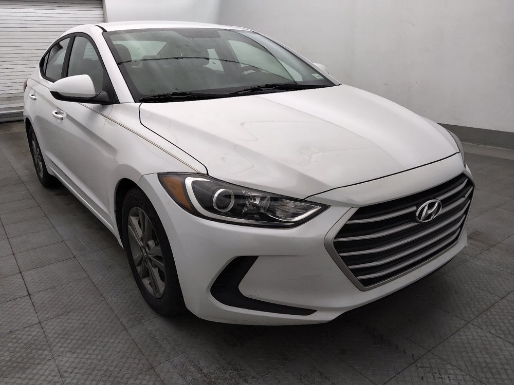 Used 2018 Hyundai Elantra SEL w/ Cargo Package FWD image 13