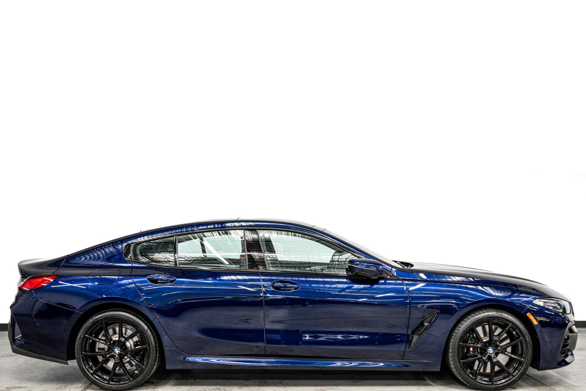 Used 2026 BMW 840i xDrive AWD/4WD image 2