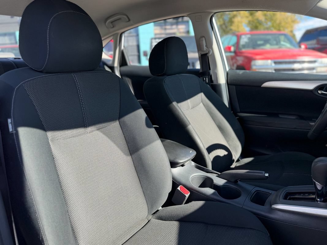 Used 2018 Nissan Sentra S FWD image 9