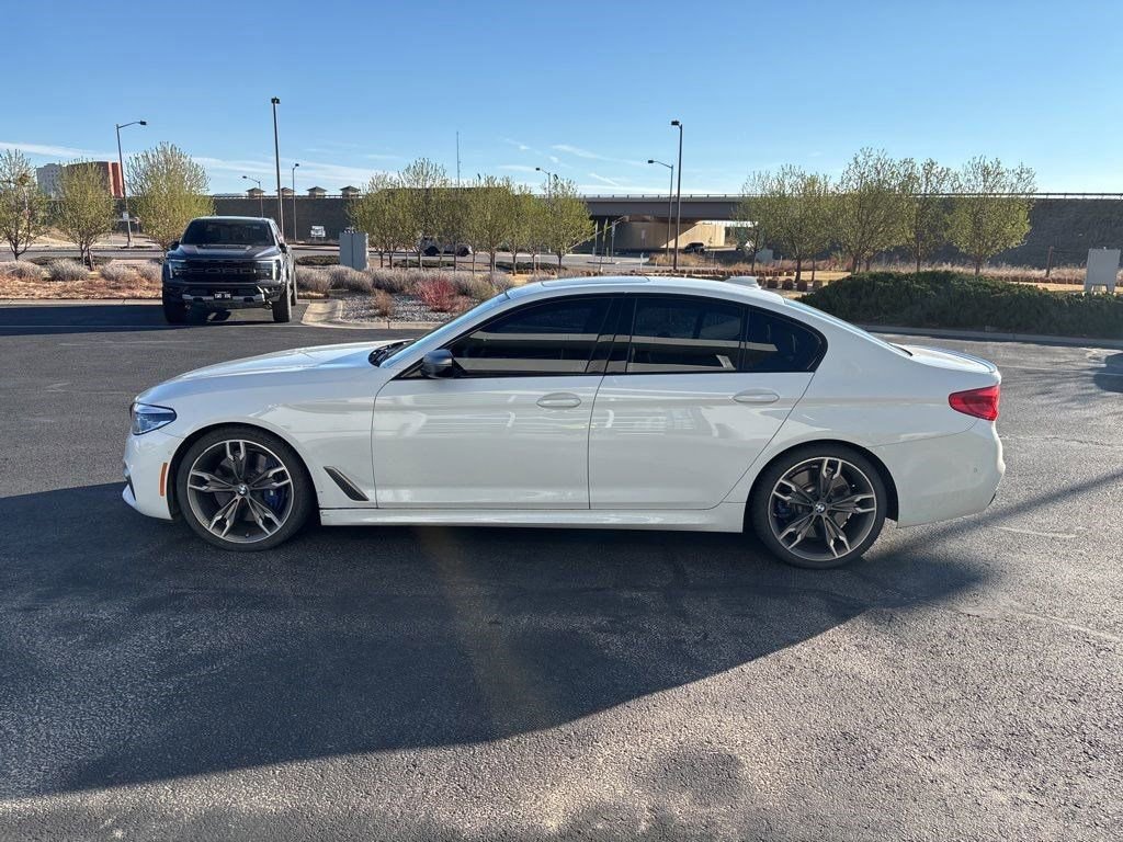 Used 2020 BMW M550i xDrive image 2