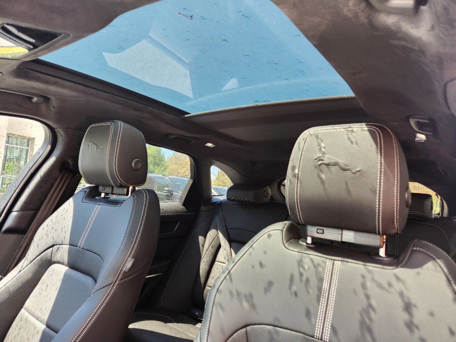 Used 2025 Jaguar F-PACE R-Dynamic S AWD/4WD image 11