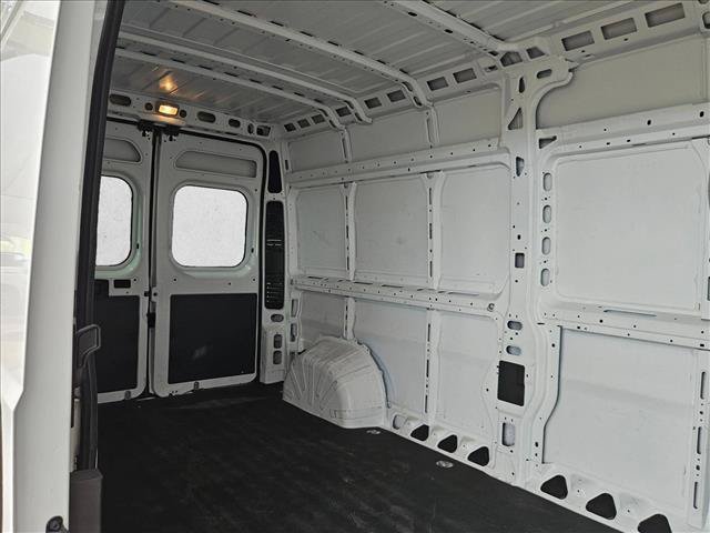Used 2022 RAM ProMaster 2500 FWD image 24