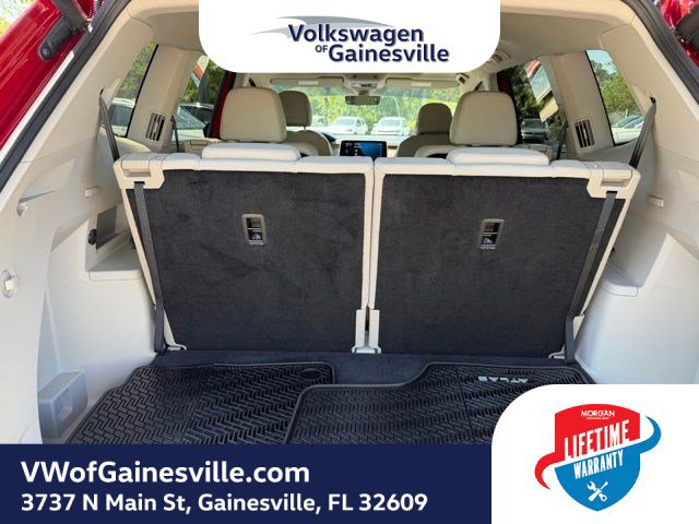 Certified 2024 Volkswagen Atlas SE w/ Panoramic Sunroof Package FWD image 7