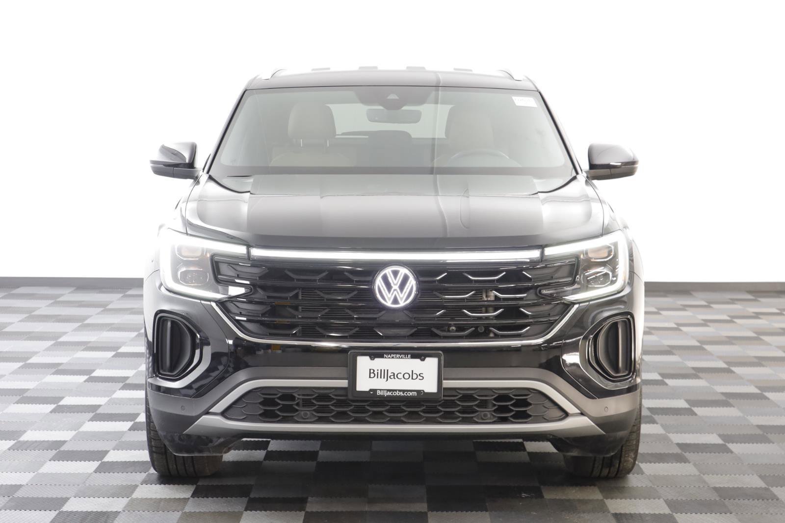 Used 2025 Volkswagen Atlas Cross Sport SE image 22
