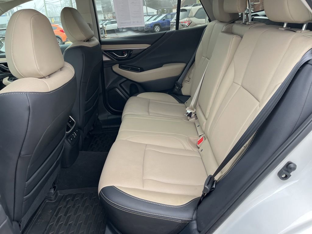 Certified 2025 Subaru Outback Limited image 10