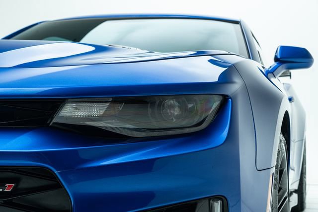 Used 2017 Chevrolet Camaro ZL1 RWD image 11