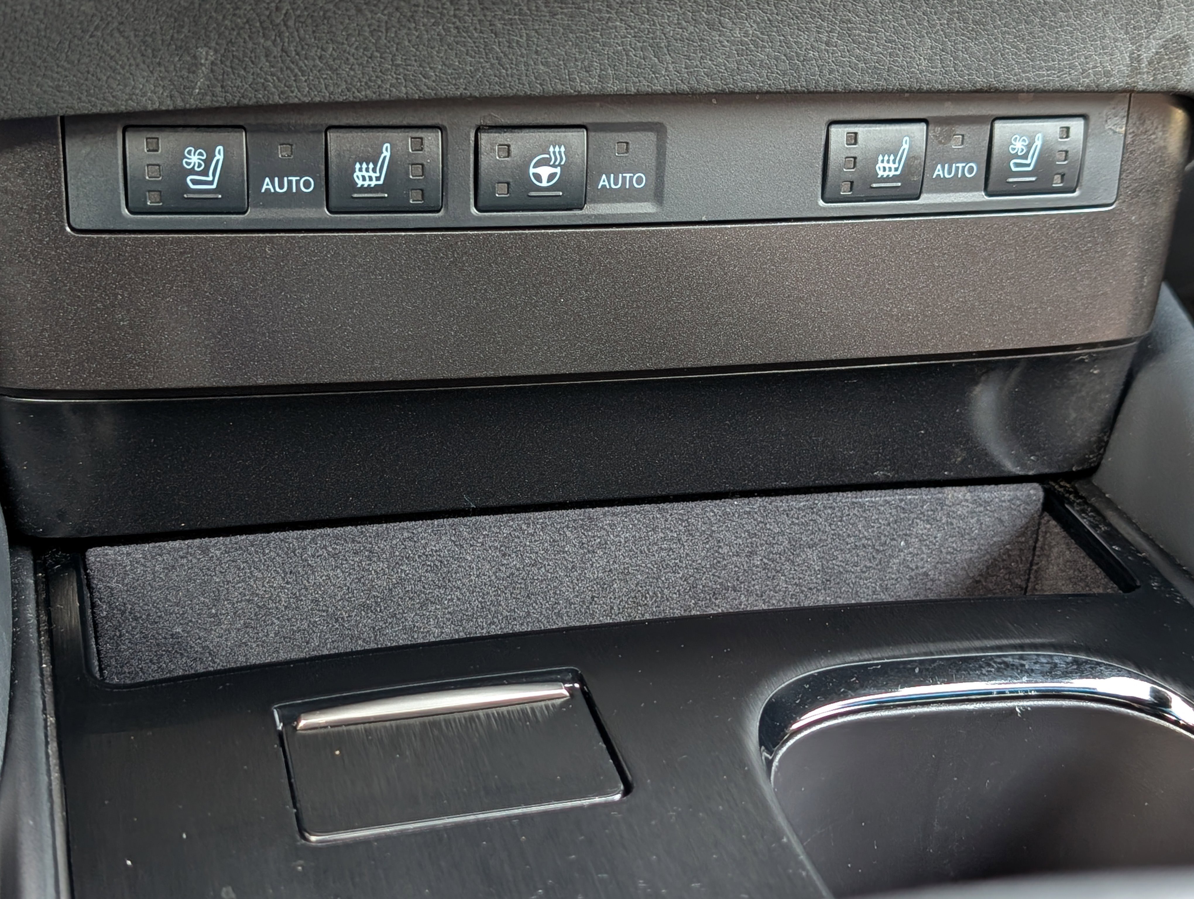 Certified 2025 Lexus ES 300h 300h image 26