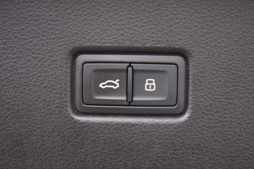Used 2022 Audi SQ5 Premium Plus AWD/4WD image 42