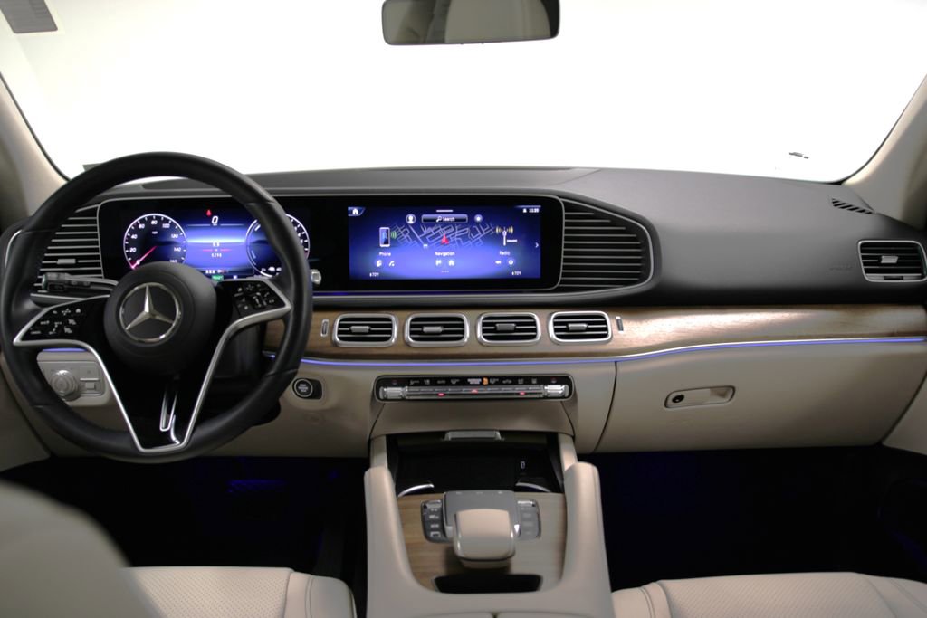 Certified 2025 Mercedes-Benz GLE 450e 4MATIC video 2
