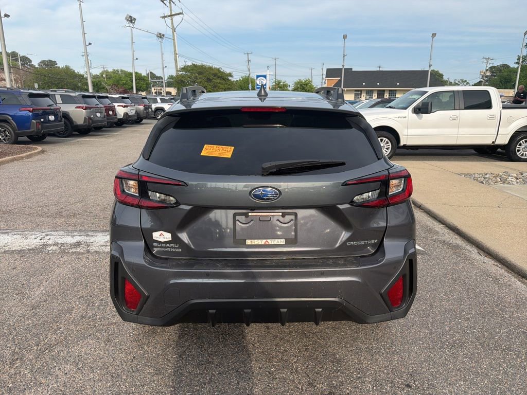 Used 2024 Subaru Crosstrek 2.5i Limited w/ Crosstrek Mirror Package AWD/4WD image 7