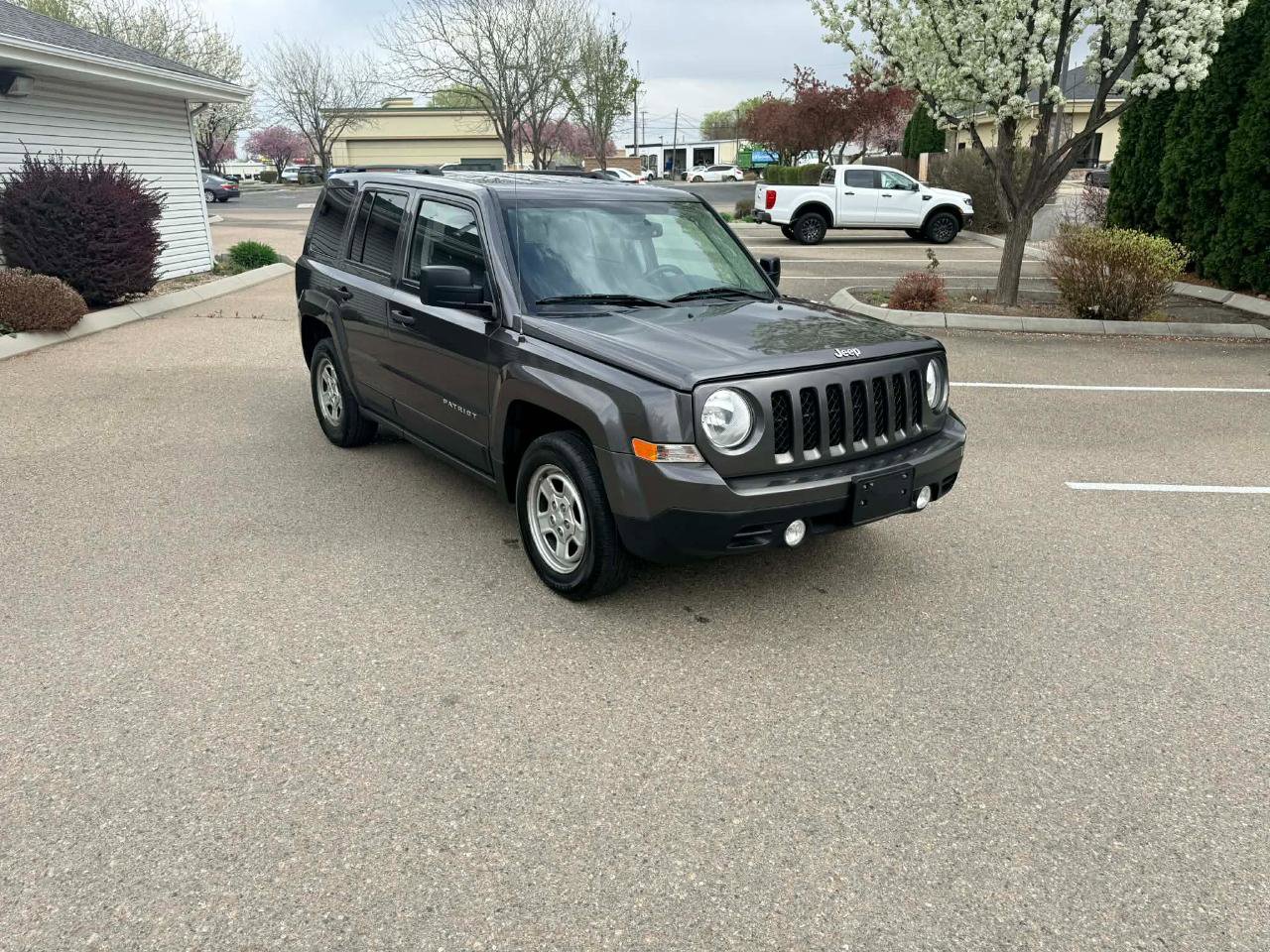 Used 2016 Jeep Patriot Sport image 7