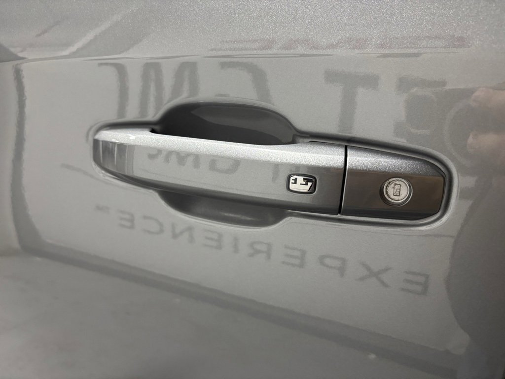 New 2026 GMC Sierra 1500 SLE w/ Preferred Package image 10